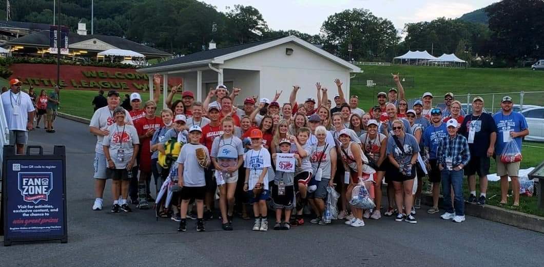 Fans donate more than $10,000 to Little League team