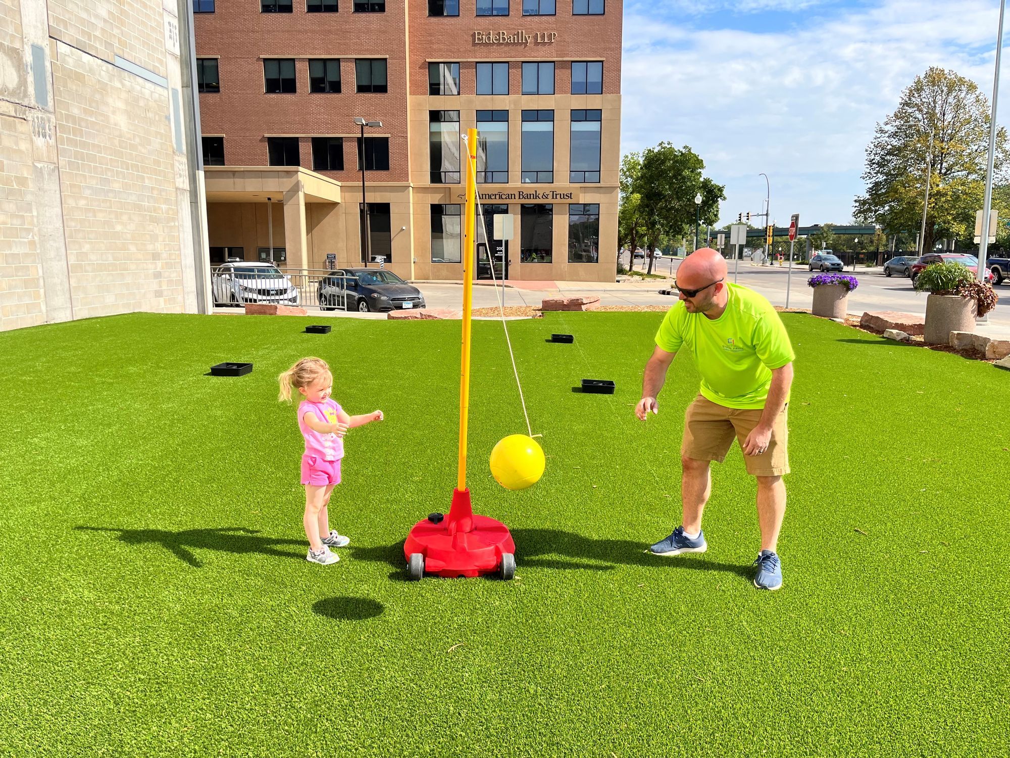 City opens temporary plaza in front of unfinished downtown parking ramp