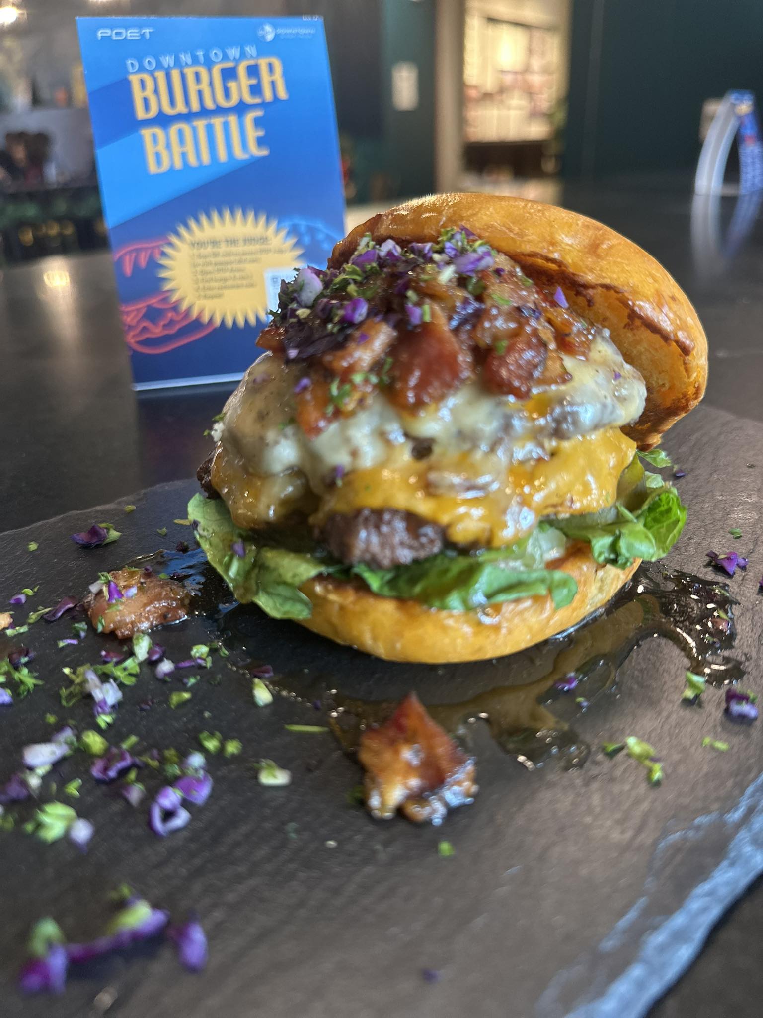 Simplified: Burgers and the Boe Forum